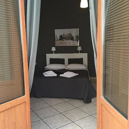 Platamone Bed and breakfast Catania