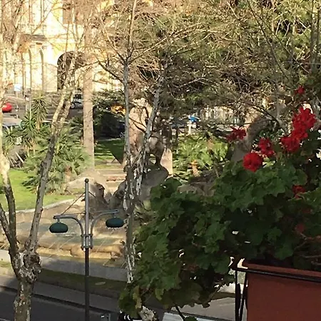 Platamone Bed & Breakfast