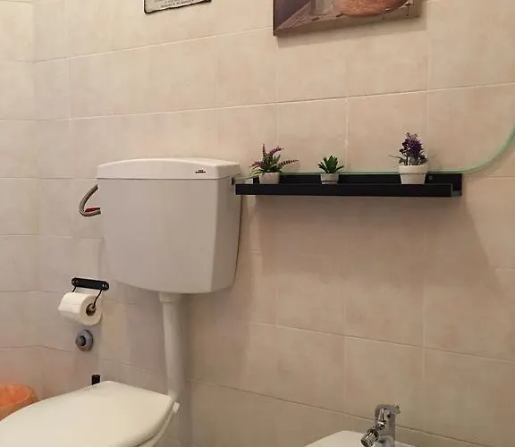 Nocleg ze śniadaniem Platamone 3*